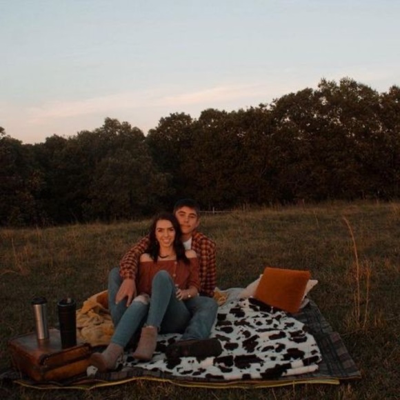 Meet your Posher, Bradley - Picture 1 of 1